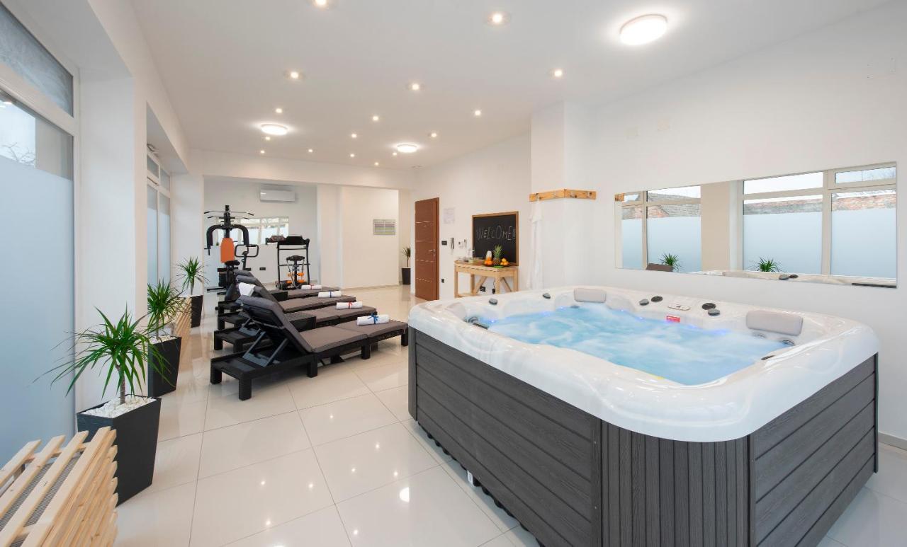 Ratkajec Luxury Apartments Varasd Kültér fotó