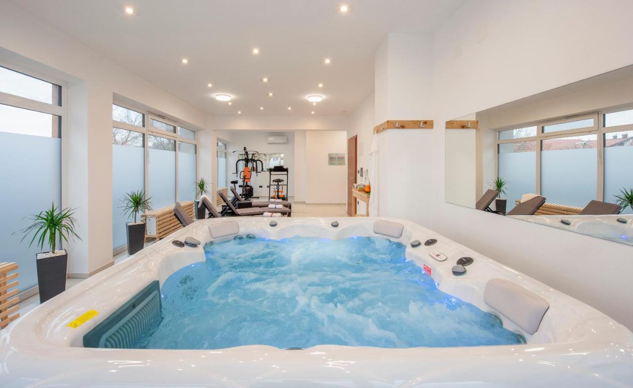 Ratkajec Luxury Apartments Varasd Kültér fotó